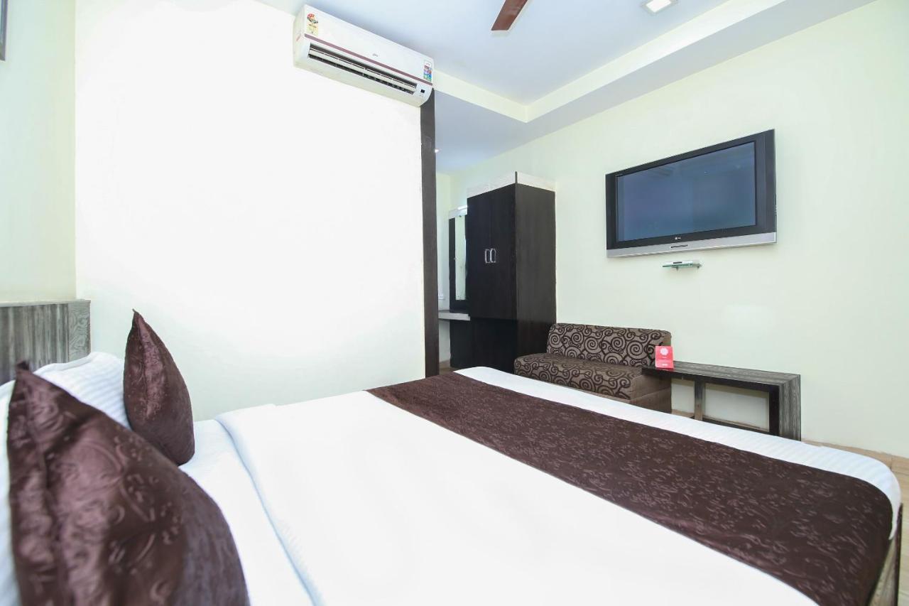 Oyo 2155 Hotel Wardhman Jabalpur Exterior foto